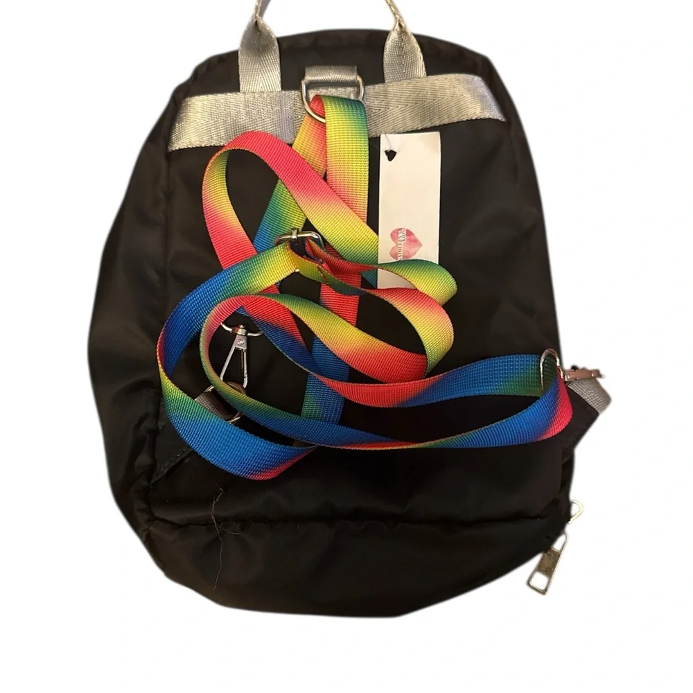 NWT Pop it mini bag